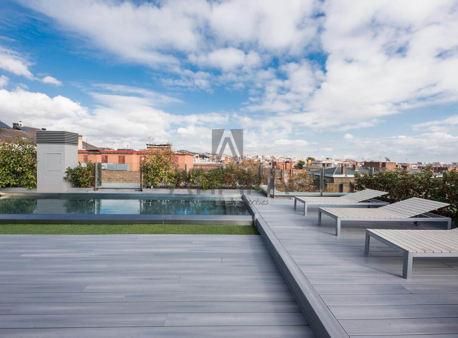 Ático de 5 habitaciones en Barcelona ciudad en venta con piscina - 4.500.000 € (Ref: 10108876)
