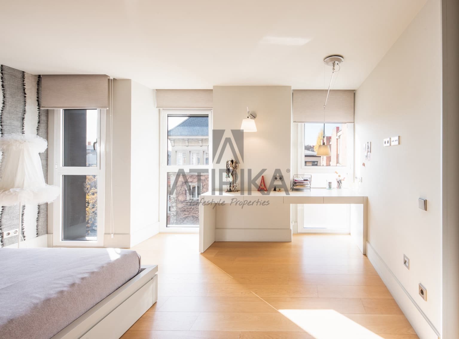Ático de 5 habitaciones en Barcelona ciudad en venta con piscina - 4.500.000 € (Ref: 10108876)