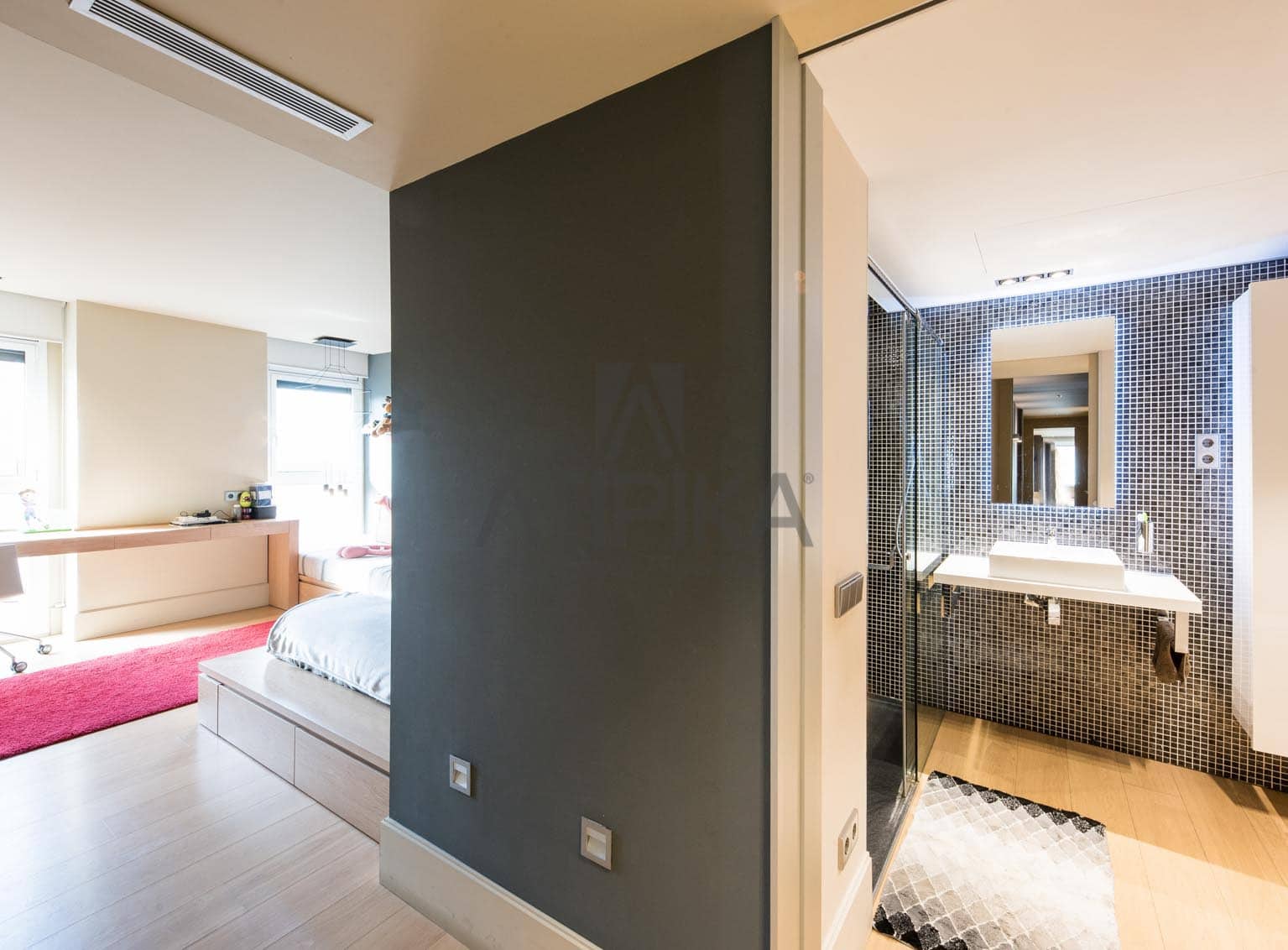 Ático de 5 habitaciones en Barcelona ciudad en venta con piscina - 4.500.000 € (Ref: 10108876)