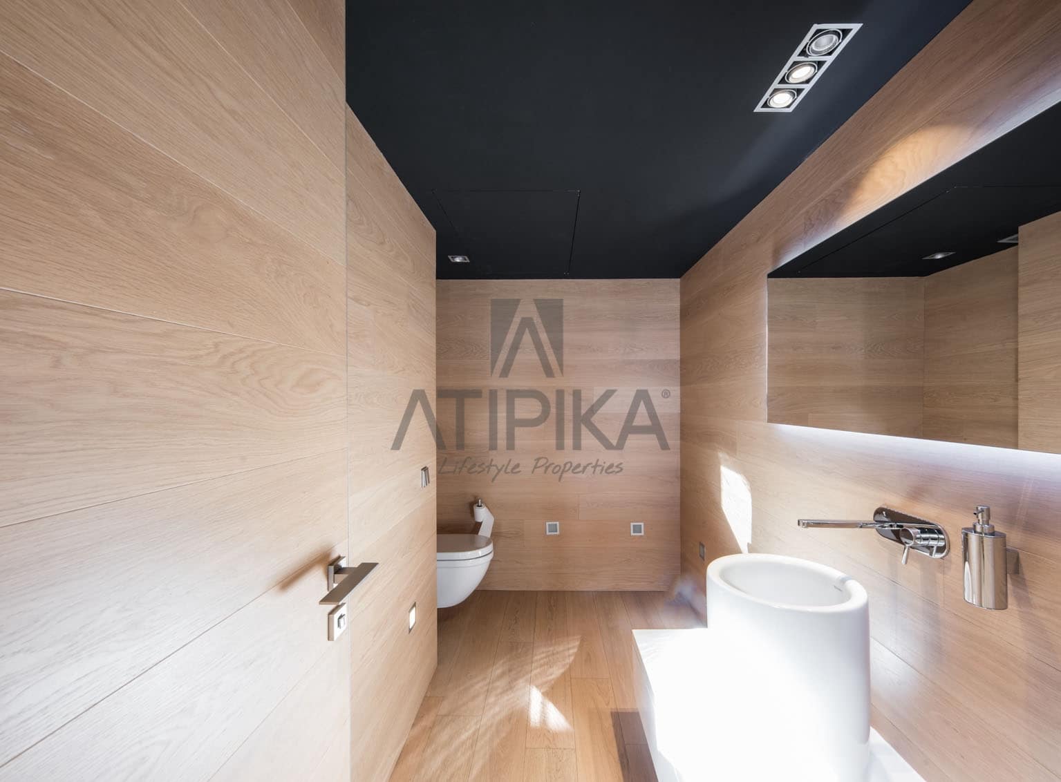 Ático de 5 habitaciones en Barcelona ciudad en venta con piscina - 4.500.000 € (Ref: 10108876)