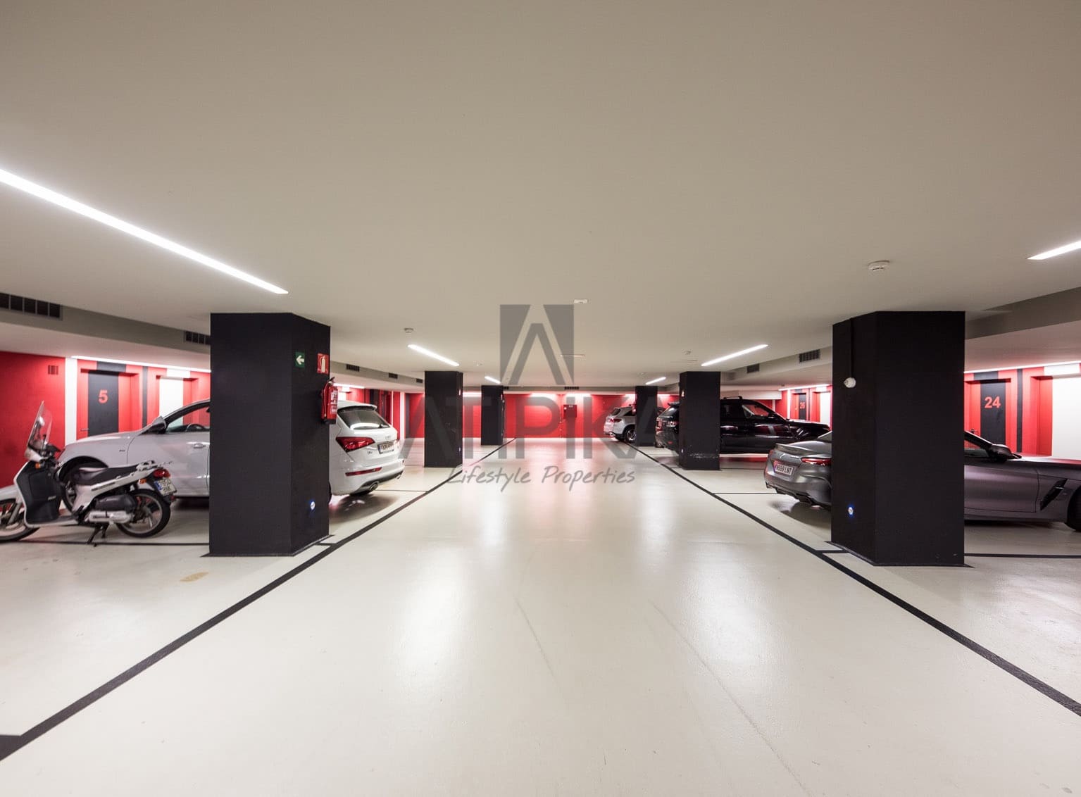 Ático de 5 habitaciones en Barcelona ciudad en venta con piscina - 4.500.000 € (Ref: 10108876)