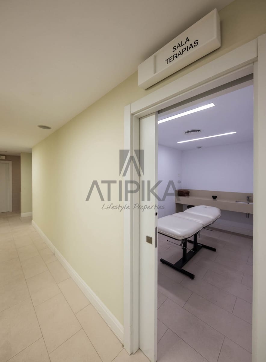 Ático de 5 habitaciones en Barcelona ciudad en venta con piscina - 4.500.000 € (Ref: 10108876)
