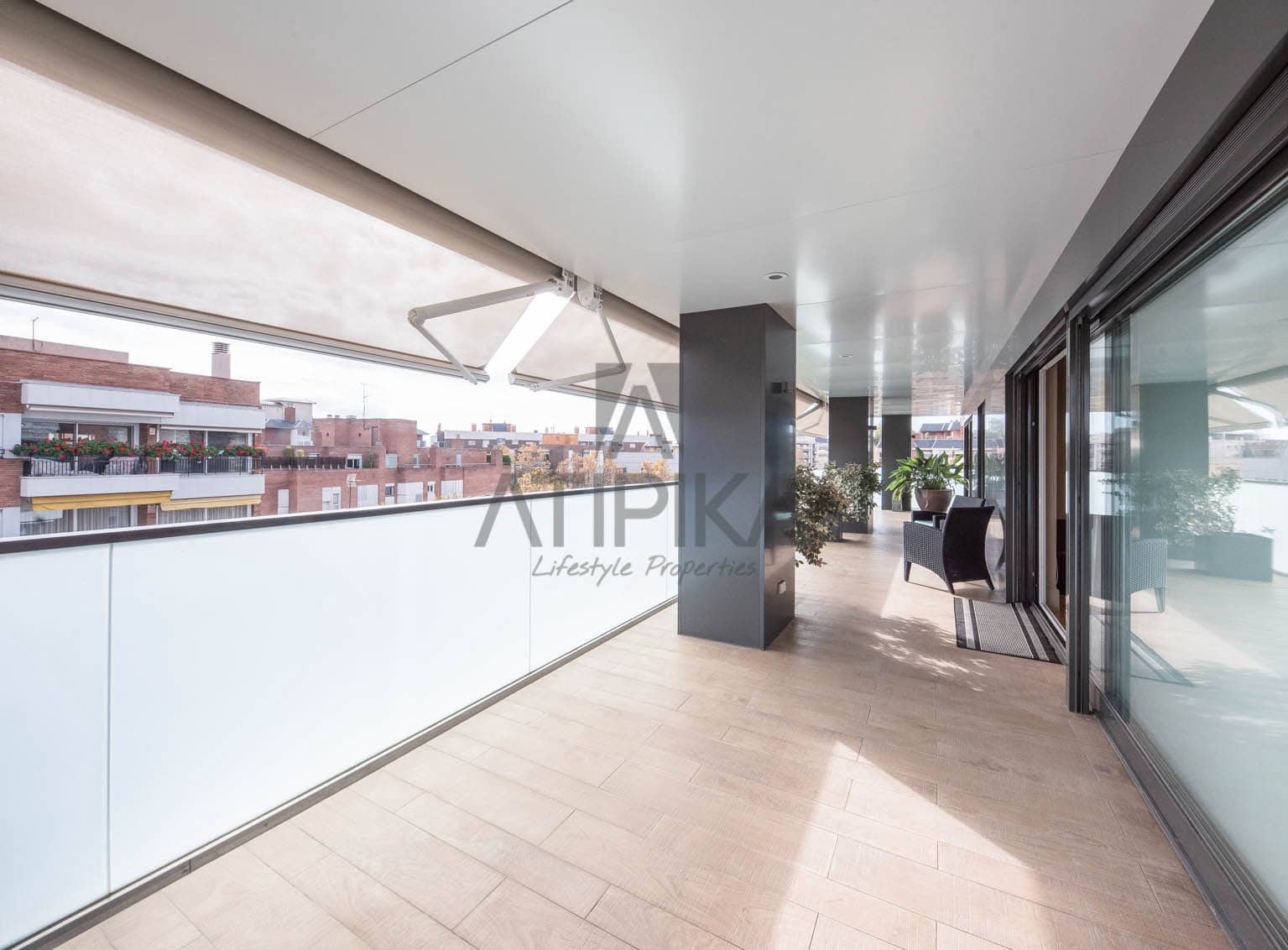Ático de 5 habitaciones en Barcelona ciudad en venta con piscina - 4.500.000 € (Ref: 10108876)