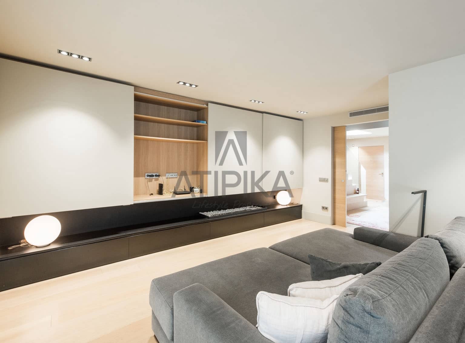 Ático de 5 habitaciones en Barcelona ciudad en venta con piscina - 4.500.000 € (Ref: 10108876)