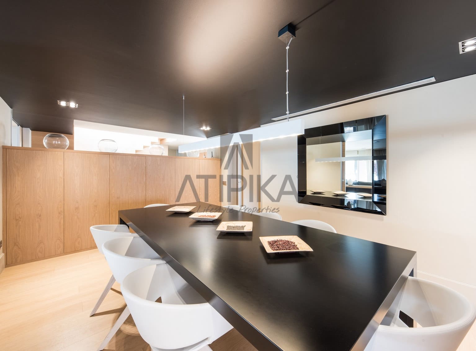 Ático de 5 habitaciones en Barcelona ciudad en venta con piscina - 4.500.000 € (Ref: 10108876)