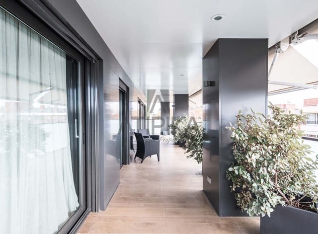 5 sypialnia Penthouse na sprzedaż w Miasto Barcelona z basenem - 4 500 000 € (Ref: 10108876)