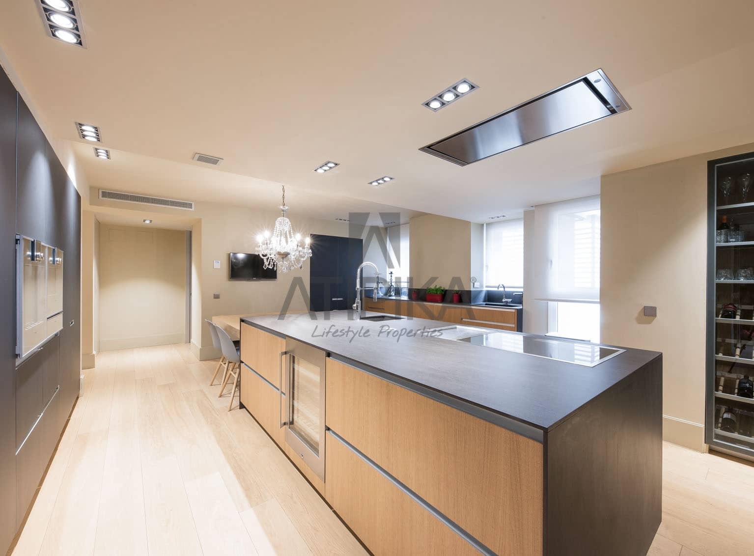 Ático de 5 habitaciones en Barcelona ciudad en venta con piscina - 4.500.000 € (Ref: 10108876)