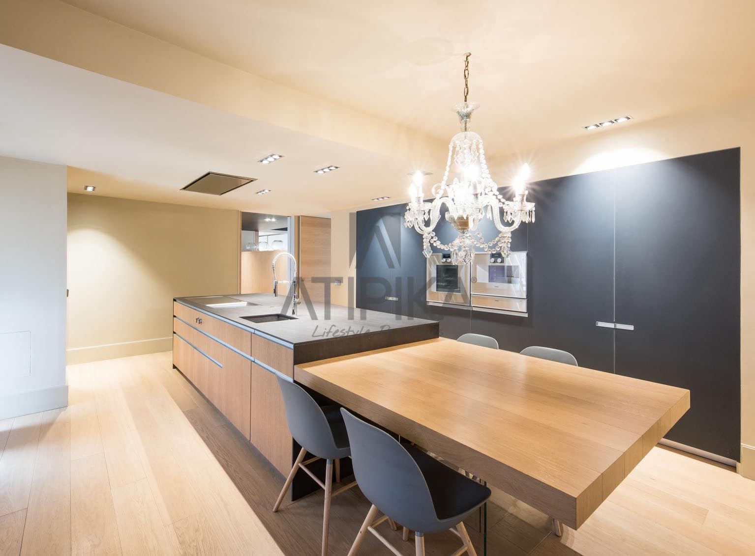 Ático de 5 habitaciones en Barcelona ciudad en venta con piscina - 4.500.000 € (Ref: 10108876)