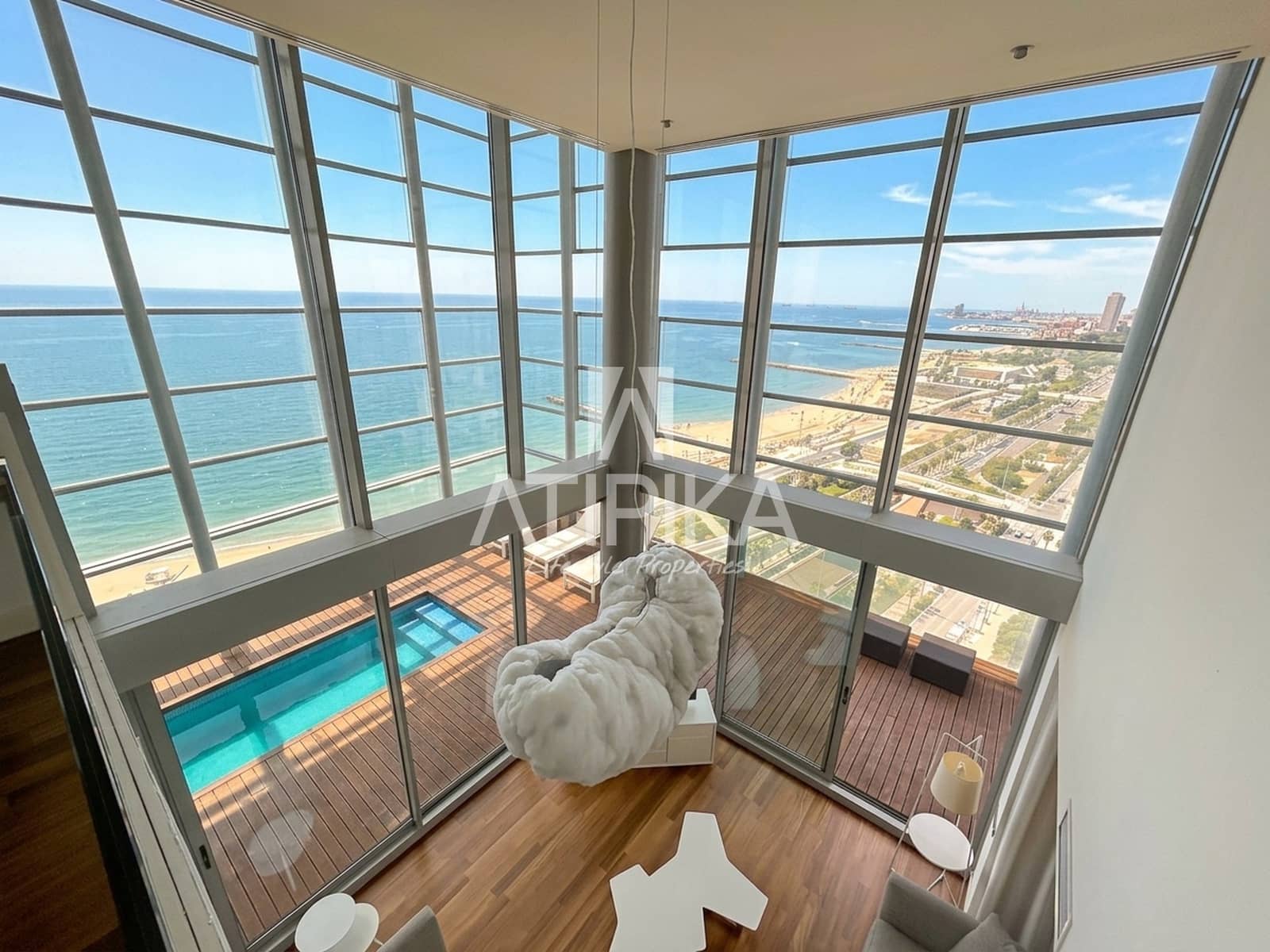 3 bedroom Penthouse for rent in Barcelona city with pool garage - € 10,000 (Ref: 10118691)