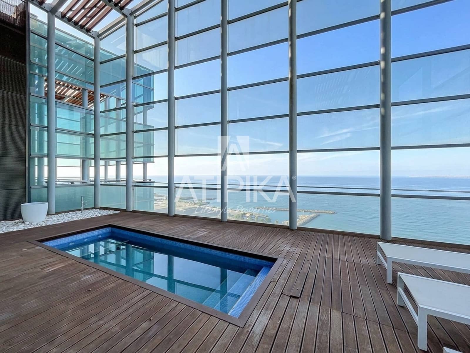 3 bedroom Penthouse for rent in Barcelona city with pool garage - € 10,000 (Ref: 10118691)