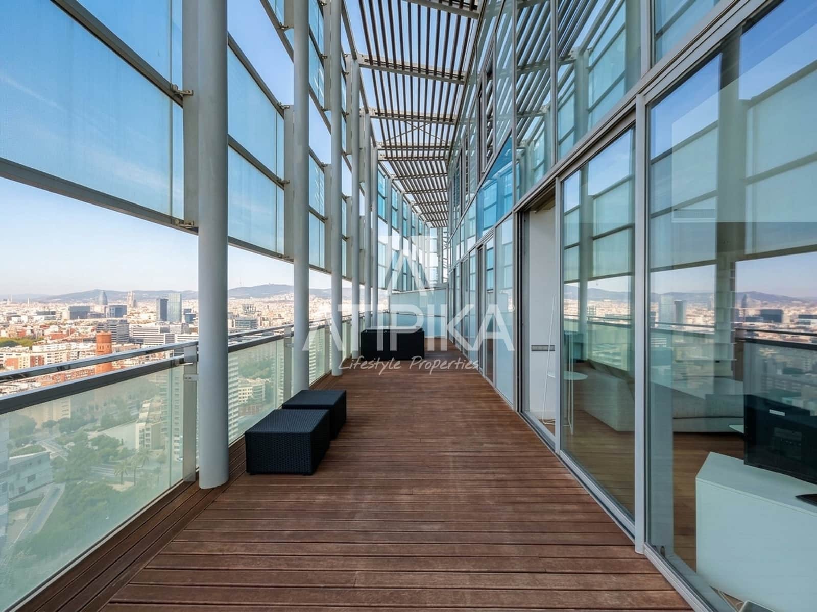 3 bedroom Penthouse for rent in Barcelona city with pool garage - € 10,000 (Ref: 10118691)