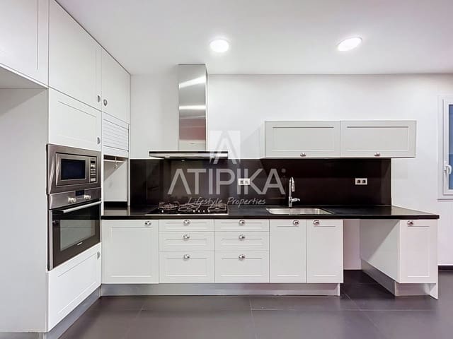 Apartamento de 3 habitaciones en Barcelona ciudad en alquiler - 3.590 € (Ref: 10123347)