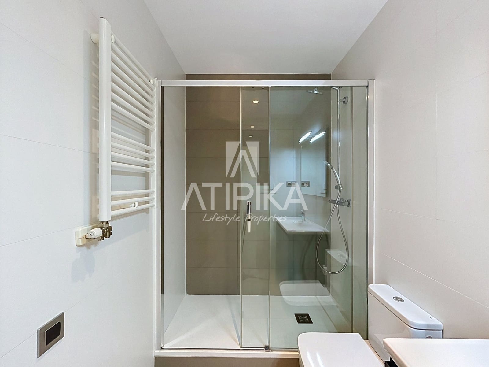 3 makuuhuone Huoneisto vuokrattavana paikassa Barcelona kaupunki - 3 590 € (Ref: 10123347)