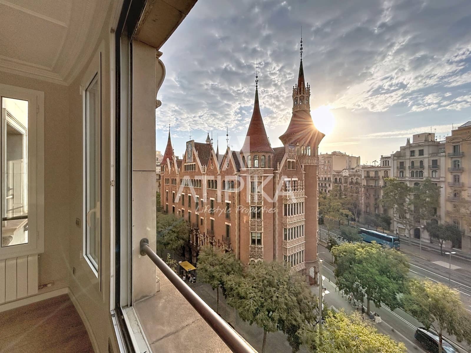 3 makuuhuone Huoneisto vuokrattavana paikassa Barcelona kaupunki - 3 590 € (Ref: 10123347)