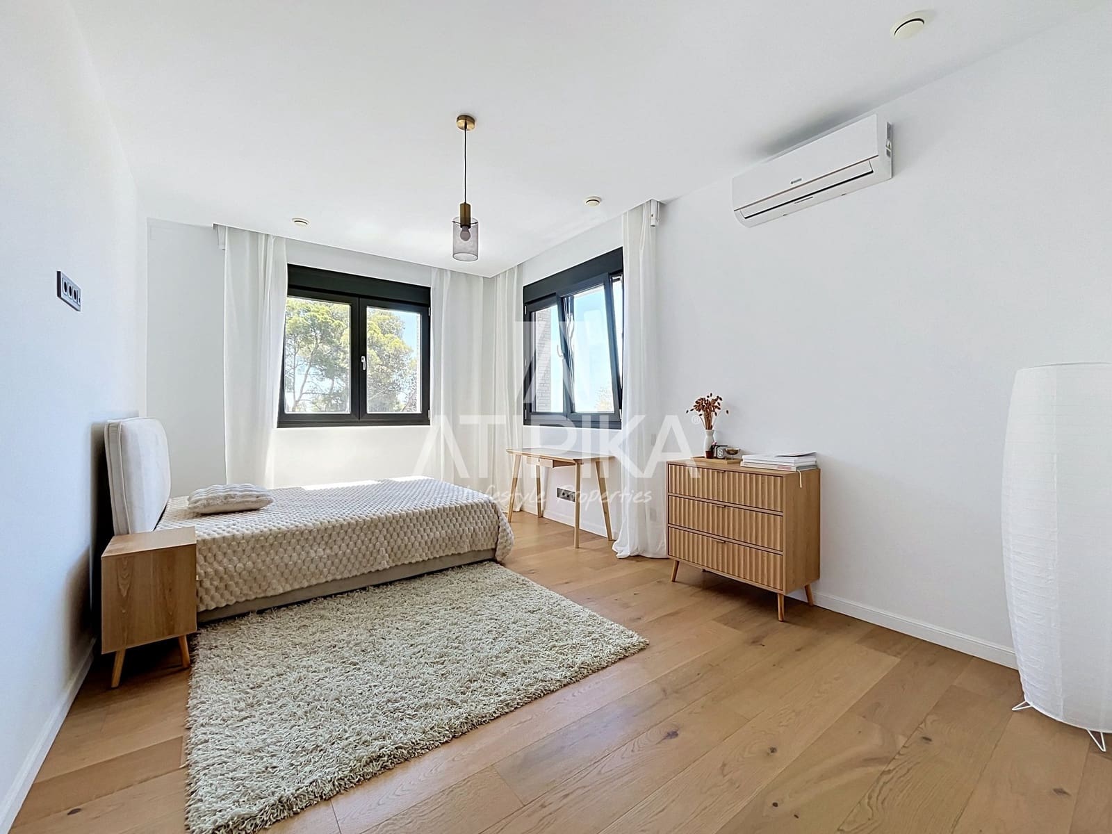 6 Zimmer Villa zu verkaufen in Castelldefels mit Pool Garage - 2.490.000 € (Ref: 10131074)