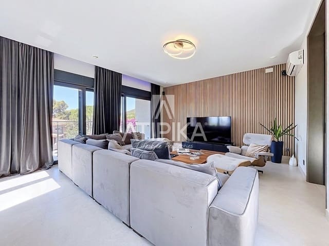 6 Zimmer Villa zu verkaufen in Castelldefels mit Pool Garage - 2.490.000 € (Ref: 10131074)