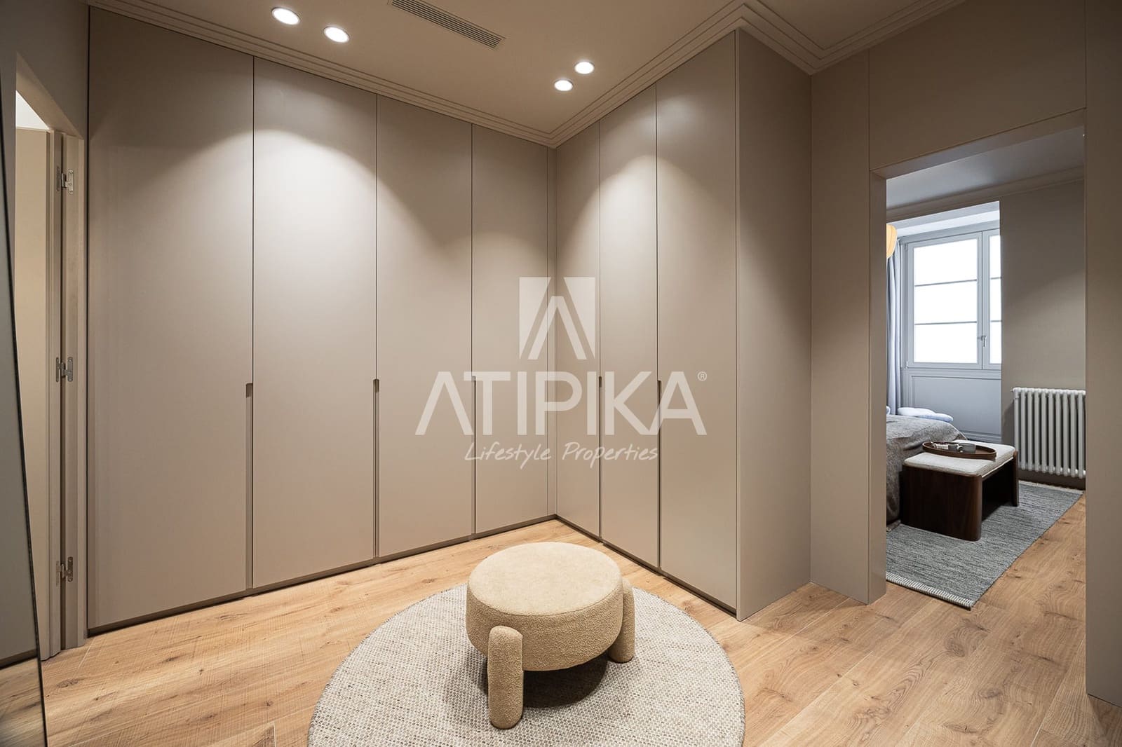 4 bedroom Apartment for sale in Barcelona city - € 1,870,000 (Ref: 10141613)