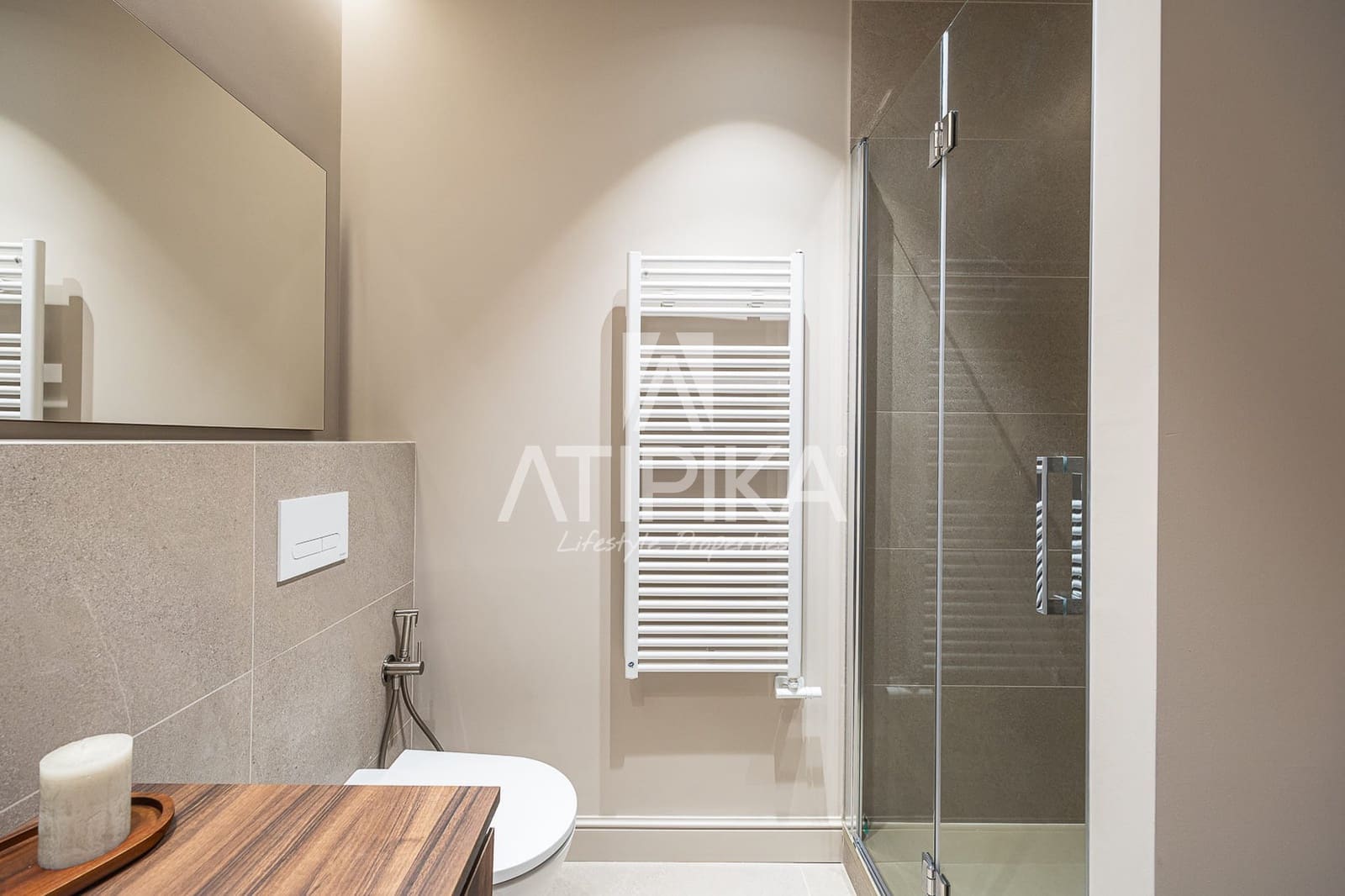 4 bedroom Apartment for sale in Barcelona city - € 1,870,000 (Ref: 10141613)