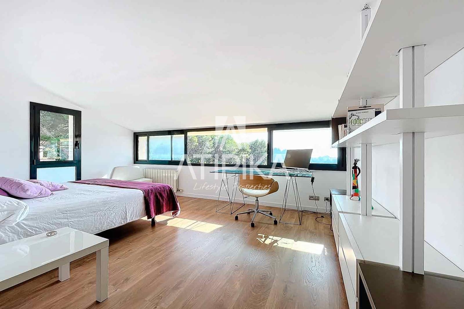 4 sypialnia Willa na sprzedaż w Sitges z basenem garażem - 1 150 000 € (Ref: 10145697)