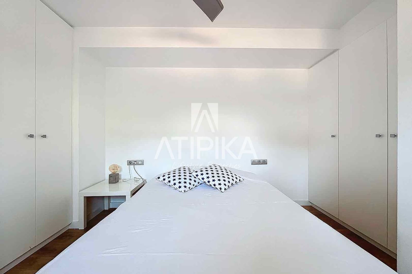 4 sypialnia Willa na sprzedaż w Sitges z basenem garażem - 1 150 000 € (Ref: 10145697)