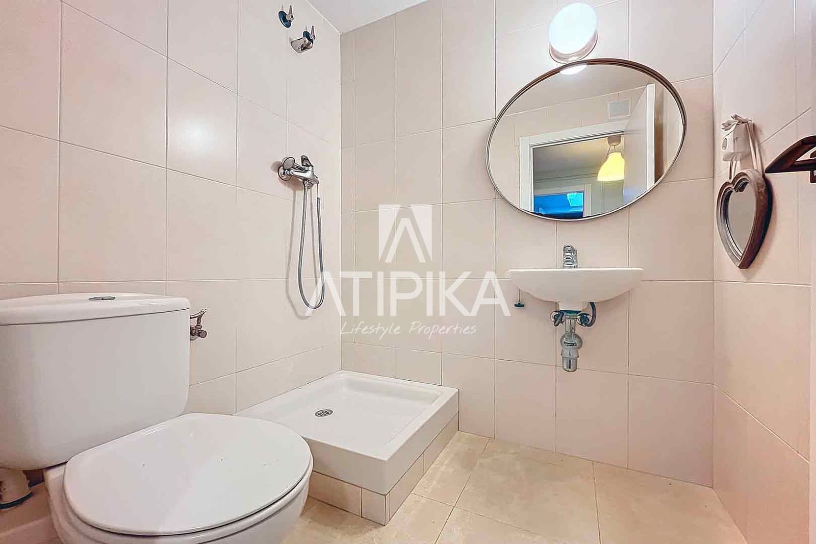 4 sypialnia Willa na sprzedaż w Sitges z basenem garażem - 1 150 000 € (Ref: 10145697)