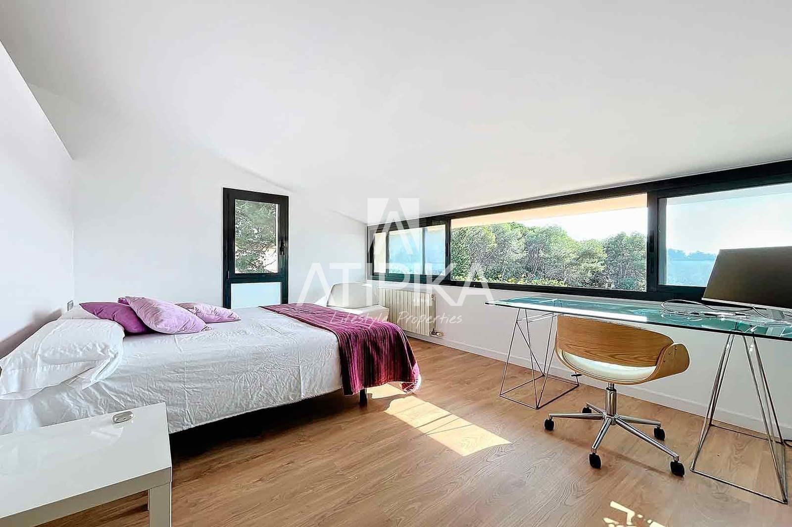 4 sypialnia Willa na sprzedaż w Sitges z basenem garażem - 1 150 000 € (Ref: 10145697)