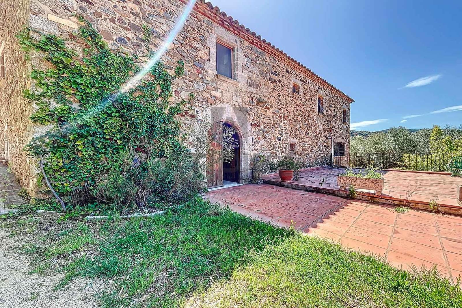 Finca/Casa Rural de 8 habitaciones en Santa Cristina d'Aro en venta con piscina - 1.764.000 € (Ref: 10145698)