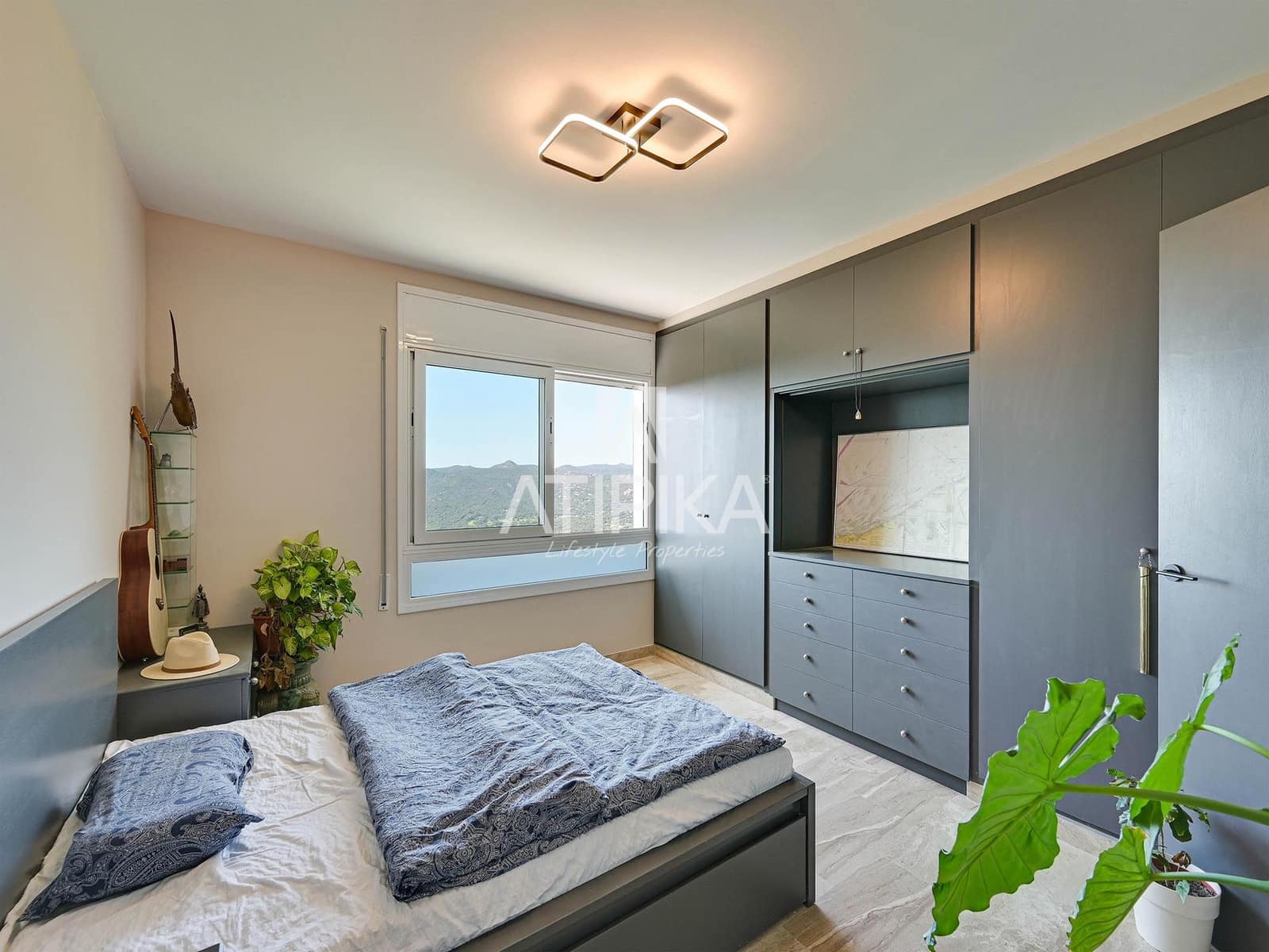 5 slaapkamer Villa te koop in Santa Cristina d'Aro met garage - € 695.000 (Ref: 10145699)