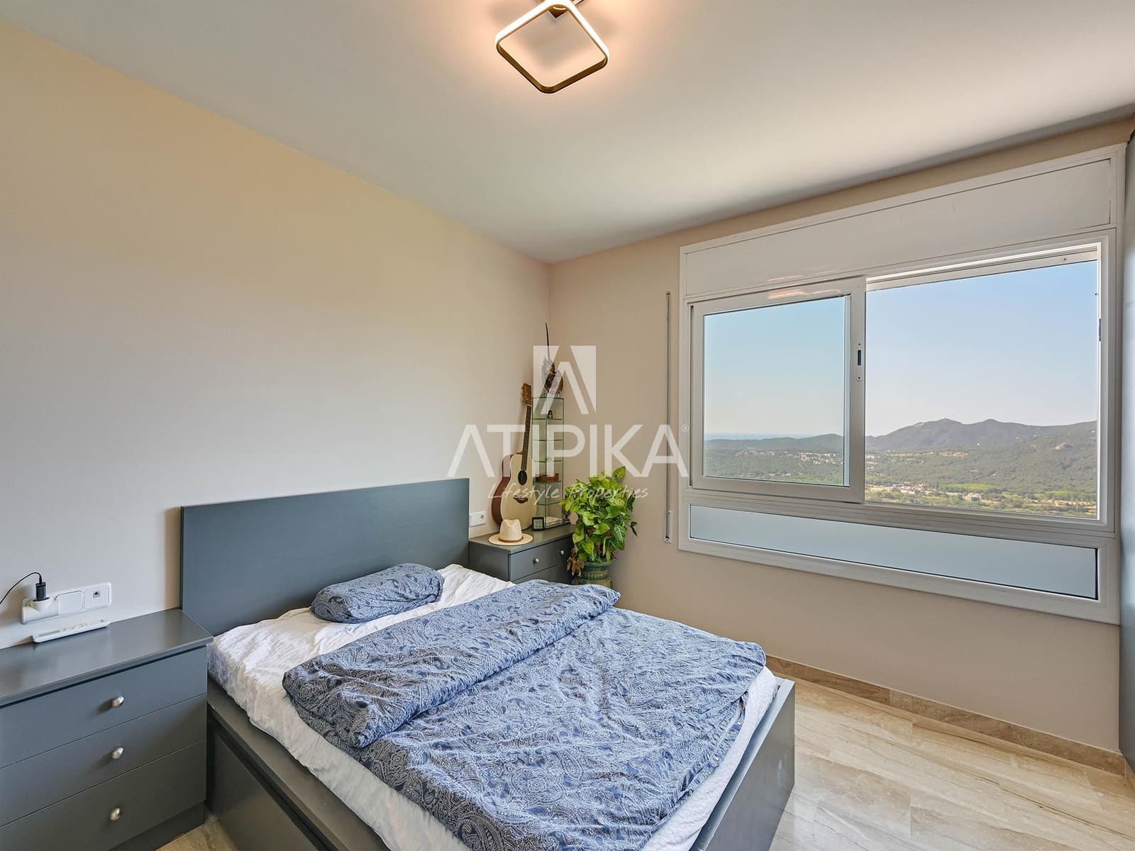 5 slaapkamer Villa te koop in Santa Cristina d'Aro met garage - € 695.000 (Ref: 10145699)