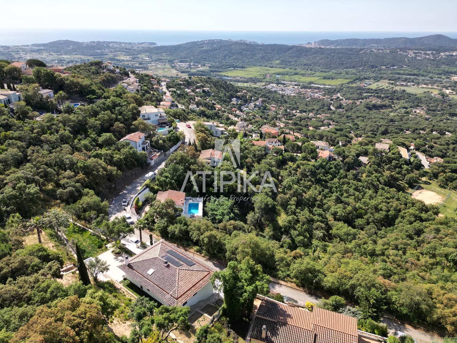 5 slaapkamer Villa te koop in Santa Cristina d'Aro met garage - € 695.000 (Ref: 10145699)