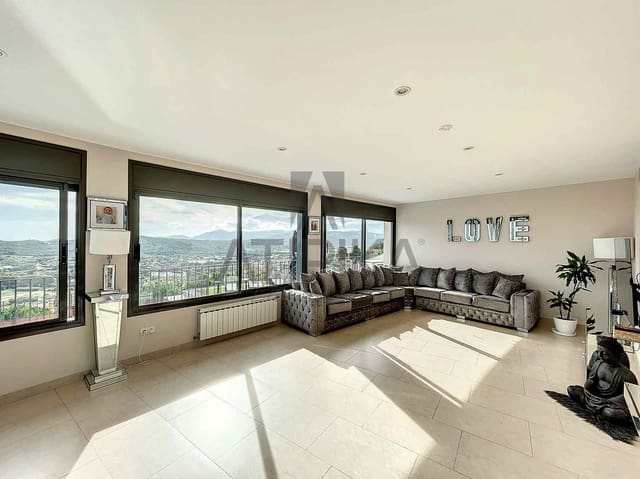 5 camera da letto Villa in vendita in Castell d'Aro, Castell-Platja d'Aro con piscina garage - 1.199.000 € (Rif: 10145700)