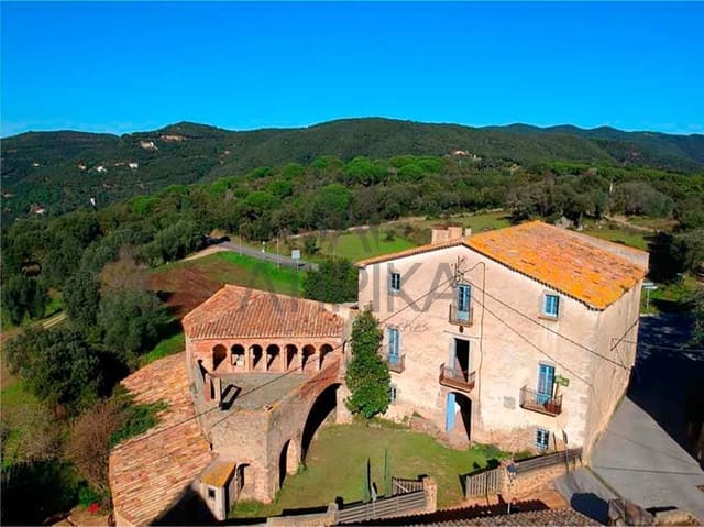 10 chambre Finca/Maison de Campagne à vendre à Santa Cristina d'Aro - 980 000 € (Ref: 10145702)