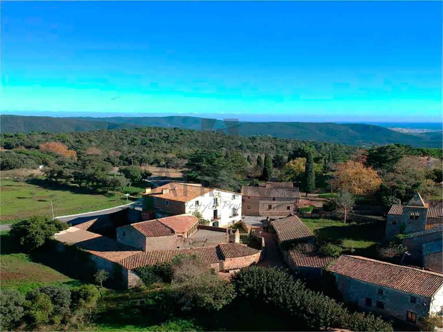 10 chambre Finca/Maison de Campagne à vendre à Santa Cristina d'Aro - 980 000 € (Ref: 10145702)
