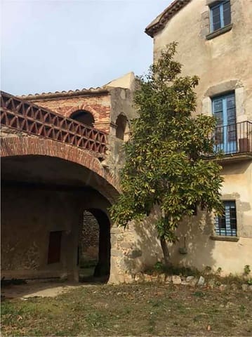 10 chambre Finca/Maison de Campagne à vendre à Santa Cristina d'Aro - 980 000 € (Ref: 10145702)