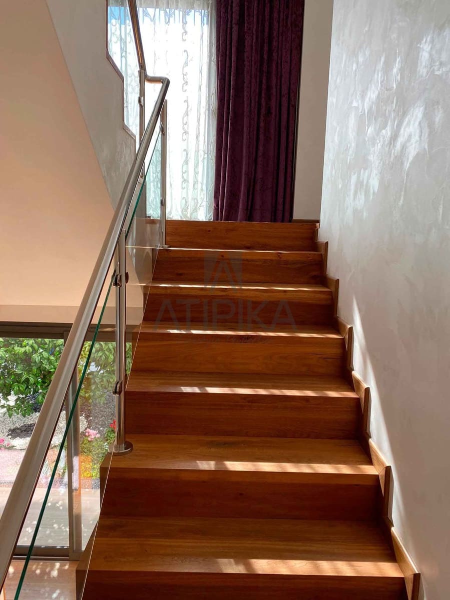 5 bedroom Villa for sale in Premia de Dalt with pool garage - € 986,000 (Ref: 10145704)