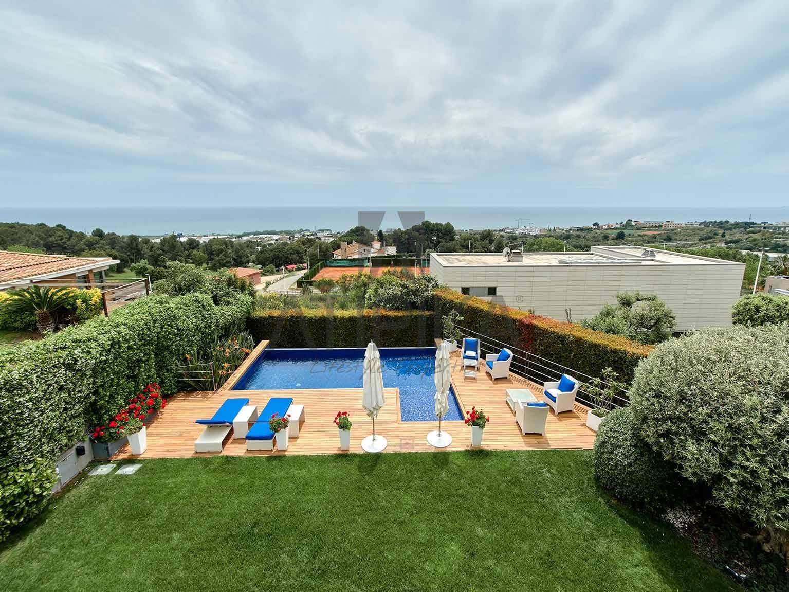 5 soverom Villa til salgs i Teia med svømmebasseng garasje - € 3 200 000 (Ref: 10145705)