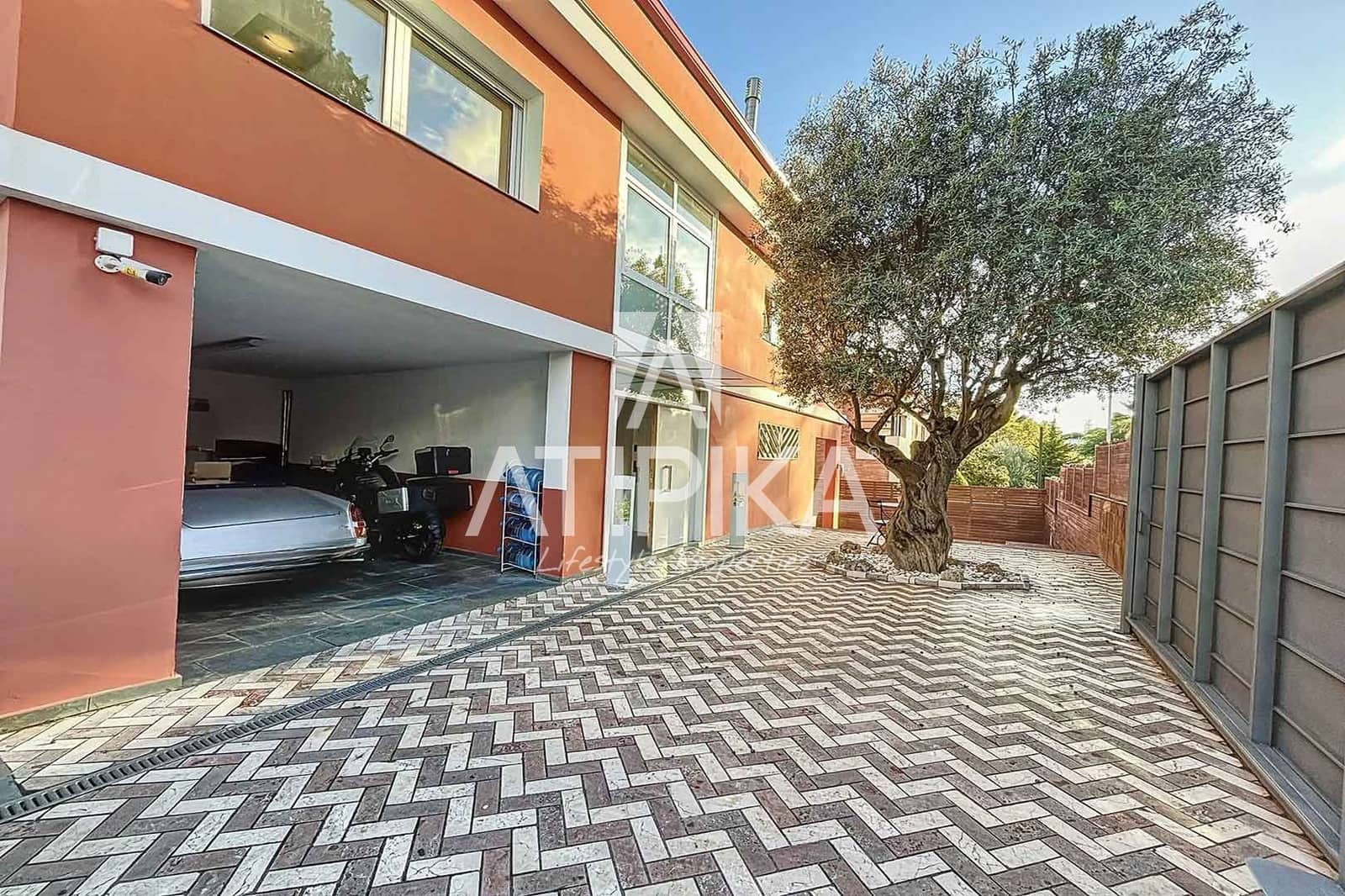 6 makuuhuone Huvila myytävänä paikassa Castelldefels mukana uima-altaan 
autotalli - 2 150 000 € (Ref: 10145707)