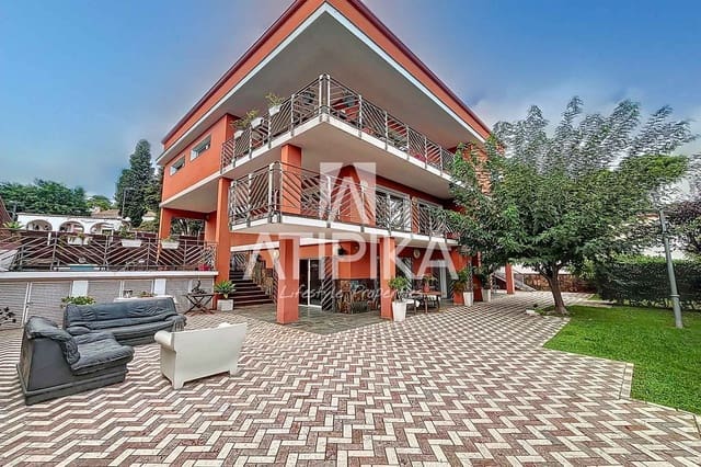 6 Zimmer Villa zu verkaufen in Castelldefels mit Pool Garage - 2.150.000 € (Ref: 10145707)
