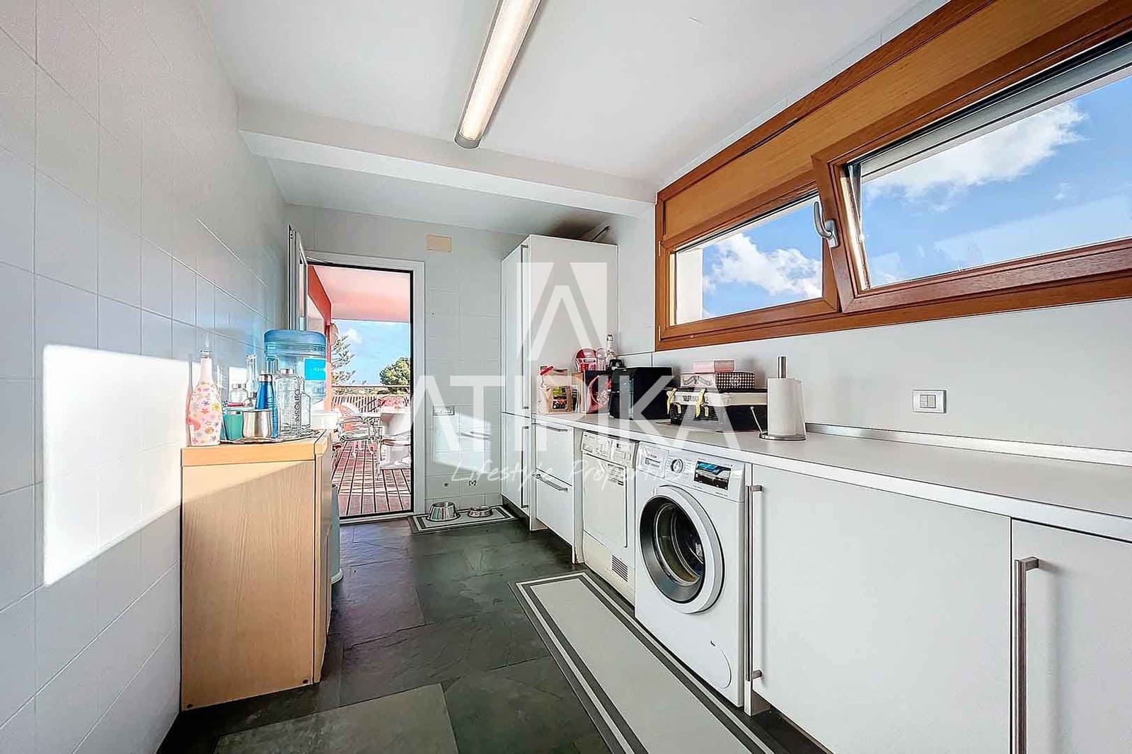 6 makuuhuone Huvila myytävänä paikassa Castelldefels mukana uima-altaan 
autotalli - 2 150 000 € (Ref: 10145707)