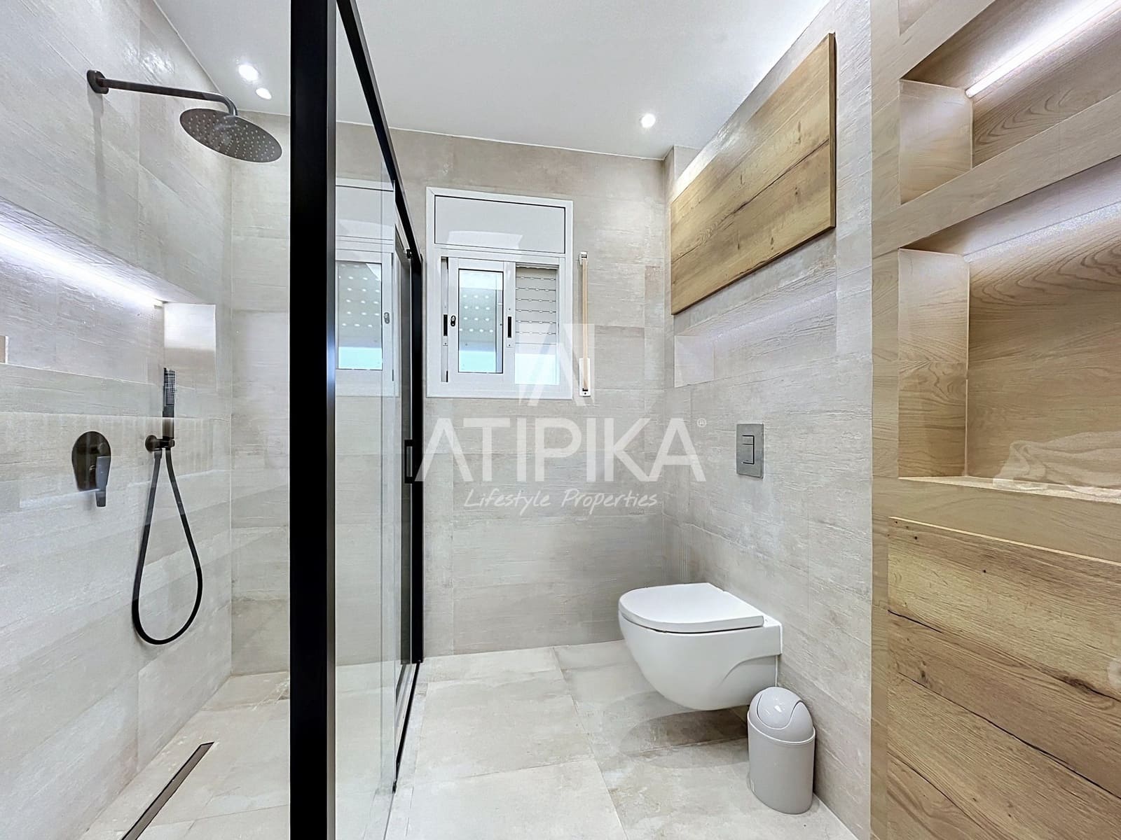5 soveværelse Villa til leje i Les Botigues de Sitges med swimmingpool garage - € 4.100 (Ref: 10148252)
