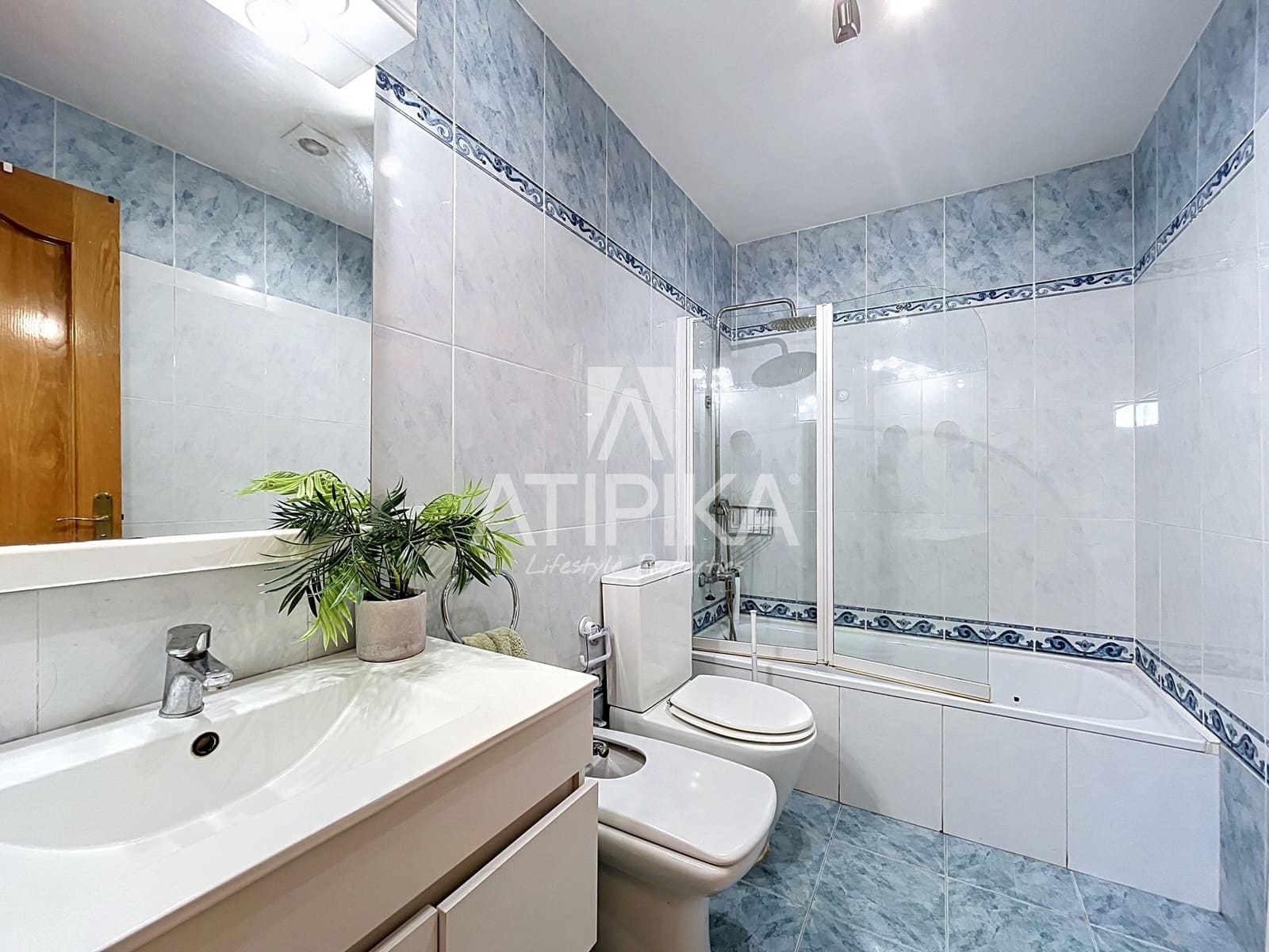 5 soveværelse Villa til leje i Les Botigues de Sitges med swimmingpool garage - € 4.100 (Ref: 10148252)