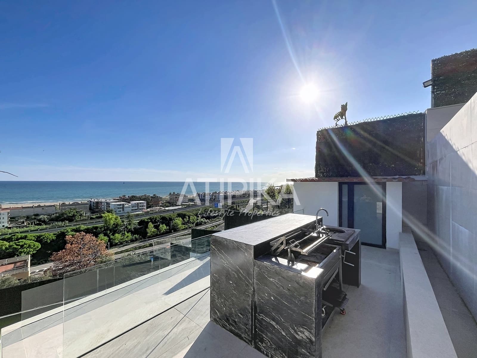 5 soveværelse Villa til leje i Les Botigues de Sitges med swimmingpool garage - € 4.100 (Ref: 10148252)