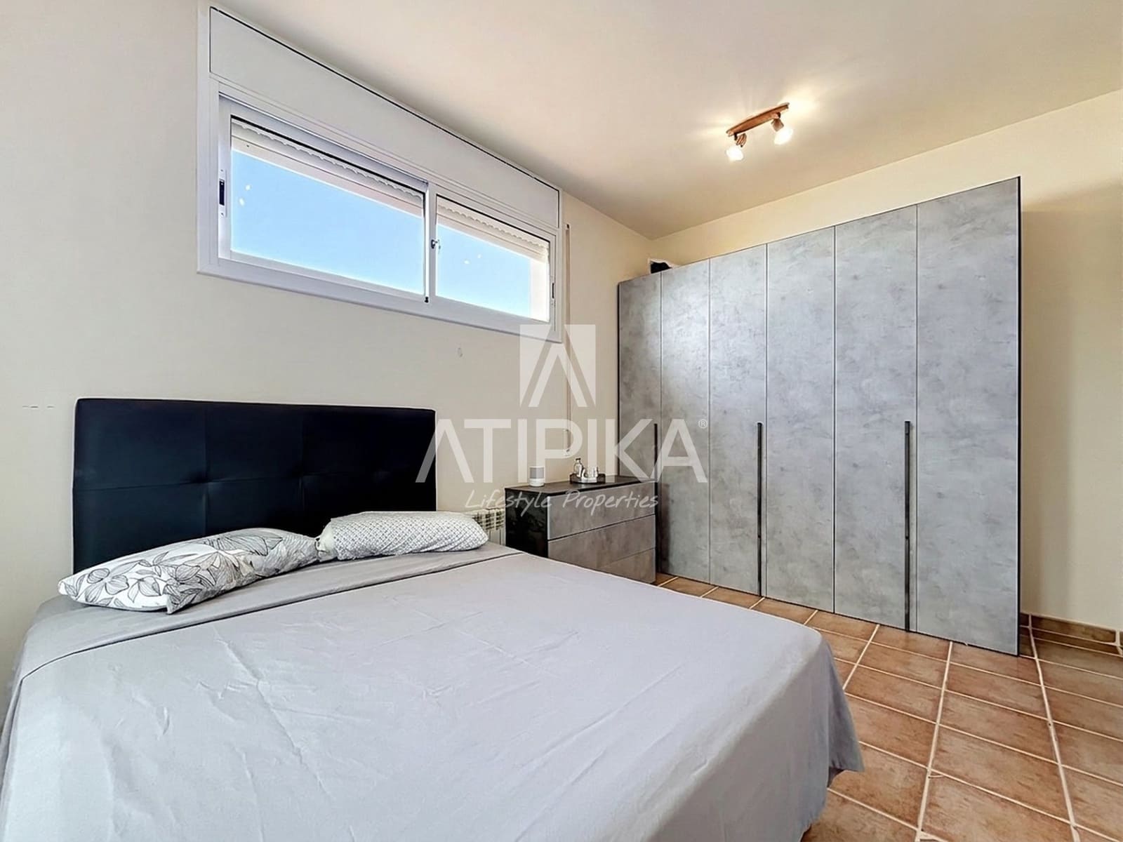 5 soveværelse Villa til leje i Les Botigues de Sitges med swimmingpool garage - € 4.100 (Ref: 10148252)
