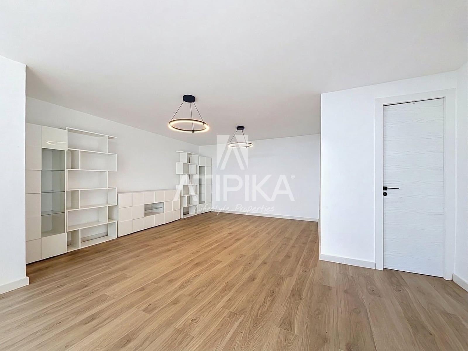 5 soveværelse Villa til leje i Les Botigues de Sitges med swimmingpool garage - € 4.100 (Ref: 10148252)