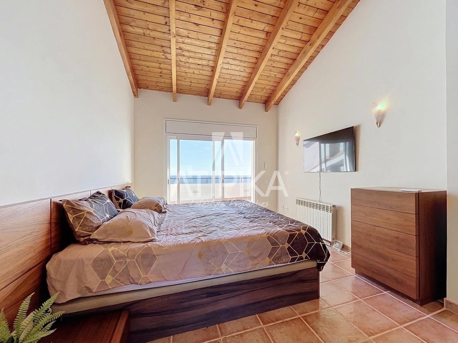 5 soveværelse Villa til leje i Les Botigues de Sitges med swimmingpool garage - € 4.100 (Ref: 10148252)