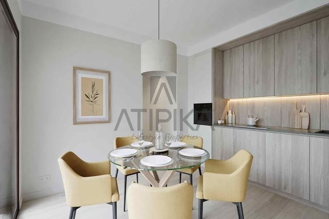 4 sovrum Lägenhet till salu i Cerdanyola del Vallès med pool garage - 460 000 € (Ref: 10154525)