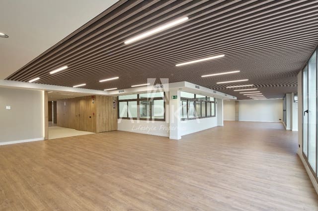 Toimisto vuokrattavana paikassa Barcelona kaupunki - 15 480 € (Ref: 10154526)