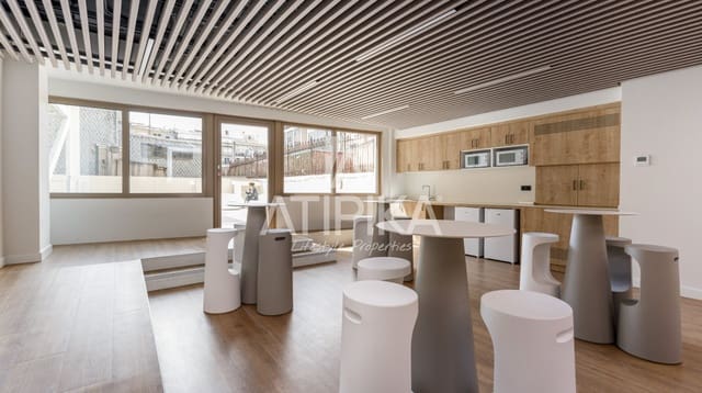 Toimisto vuokrattavana paikassa Barcelona kaupunki - 15 480 € (Ref: 10154526)