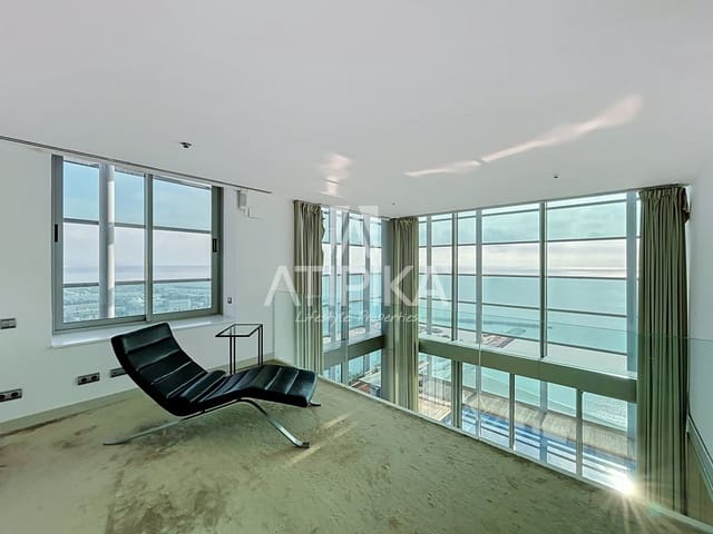 3 sovrum Takvåning att hyra i Barcelona stad med pool garage - 8 500 € (Ref: 10160861)