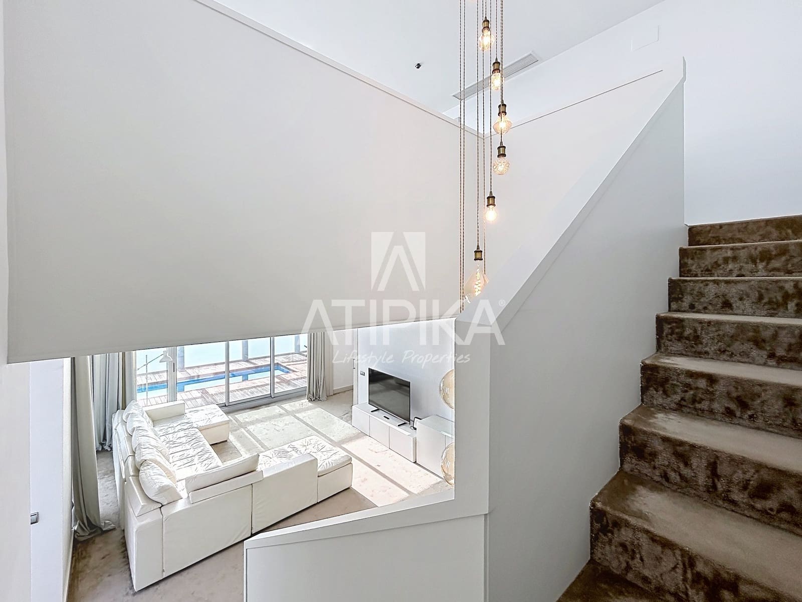3 sypialnia Penthouse do wynajęcia w Miasto Barcelona z basenem garażem - 8 500 € (Ref: 10160861)